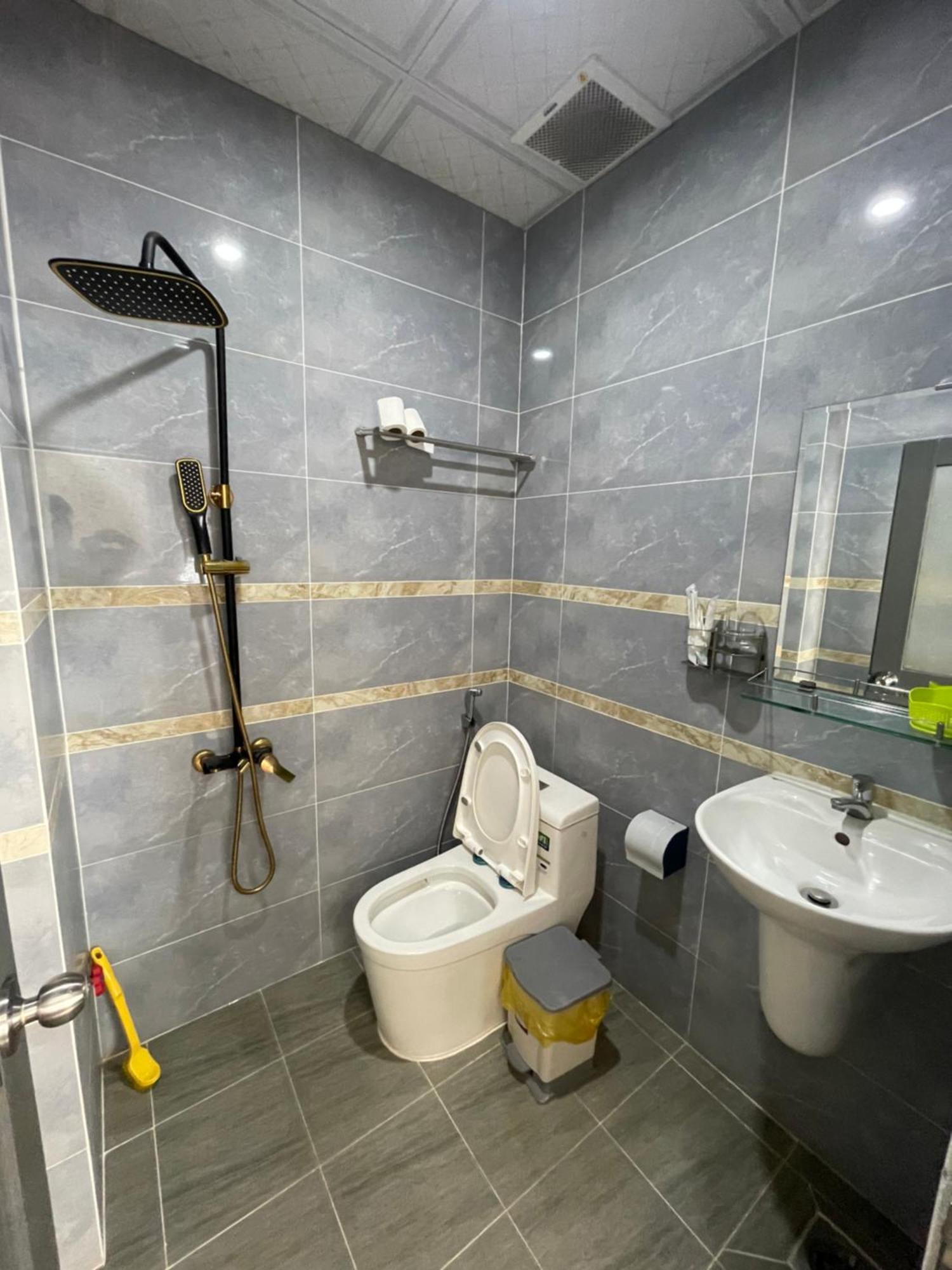 Hotel Hoang Phuc Вунгтау Экстерьер фото