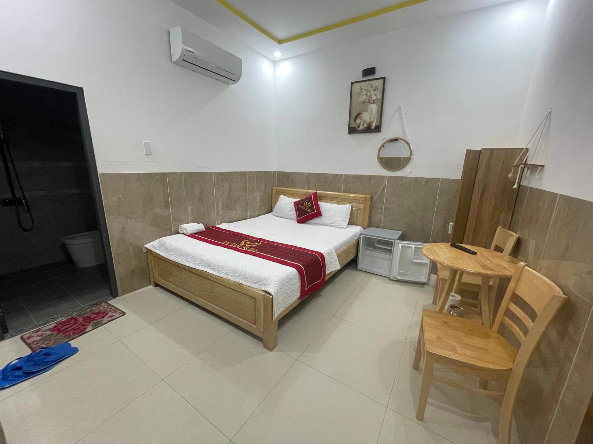 Hotel Hoang Phuc Вунгтау Экстерьер фото